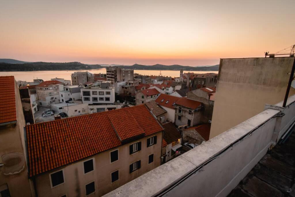 The Spot - Rooftop In The City Centre + Parking Šibenik Esterno foto