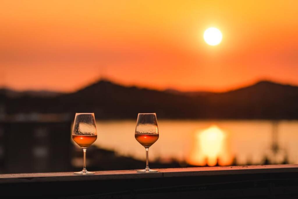 The Spot - Rooftop In The City Centre + Parking Šibenik Esterno foto